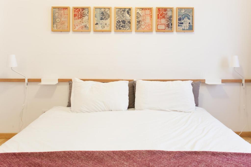 The Lisbonaire Apartments Room photo