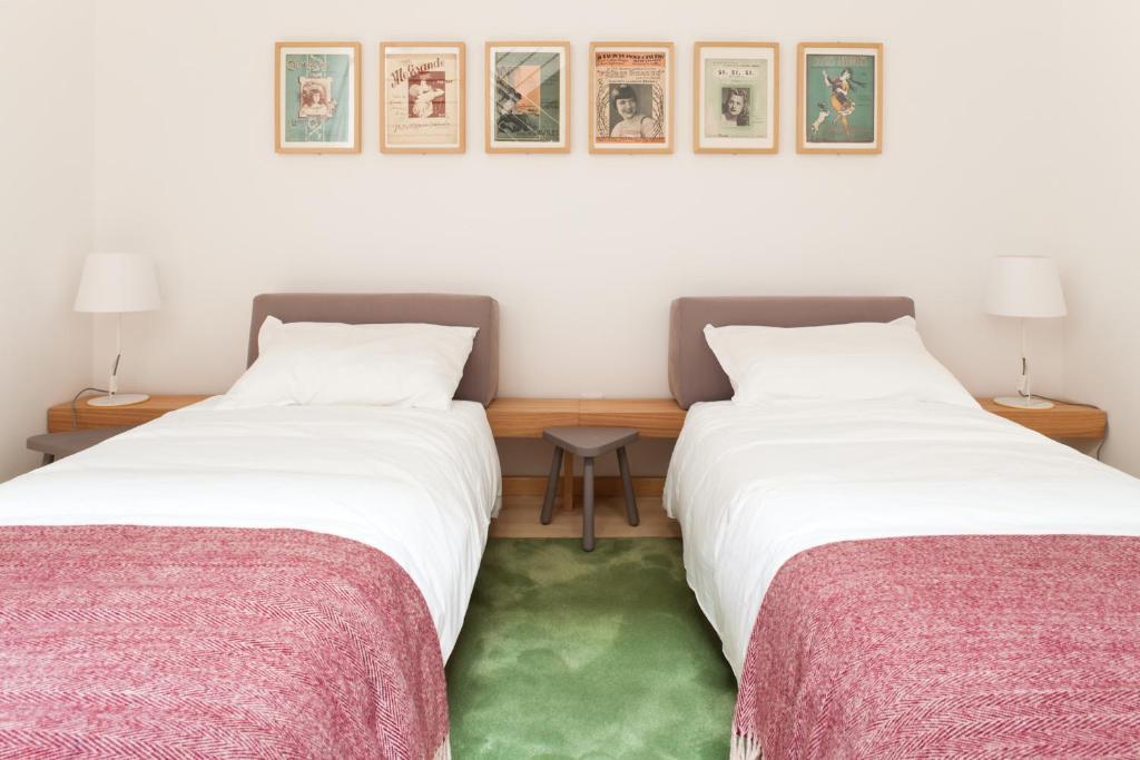 The Lisbonaire Apartments Room photo